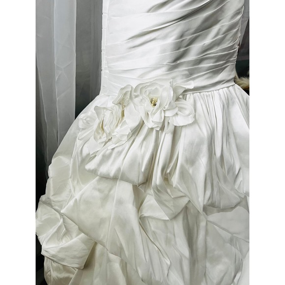 Demetrios Sposabella Style #4299 Wedding Dress Designer Gown - Picture 5 of 6